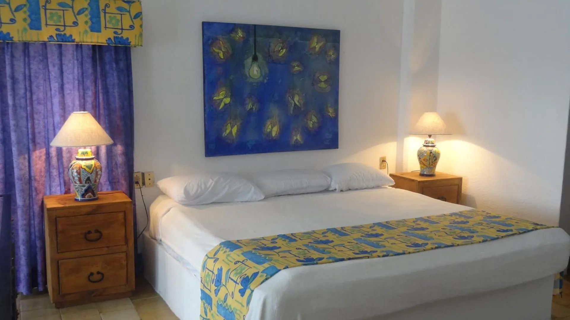 ***  פוארטו ואלארטה Emperador Vallarta Beachfront Hotel And Suites מקסיקו